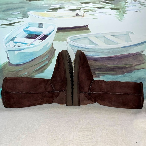 UGG Classic Tall Boots - Picture 3 of 6